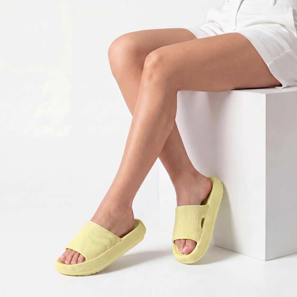 Wolken-Komfort-Pantoletten 